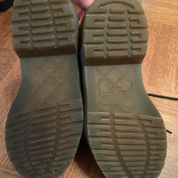 Dr. Martens 1460 Stud Leather Core Appliqué Lace Up boots - Picture 9 of 12